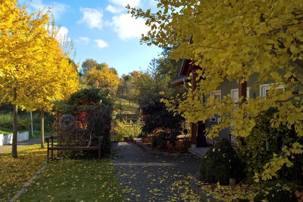 Entspannen Im Grunen, Ferienwohnung Mit Eigenem Garten Keilberg Eksteriør bilde